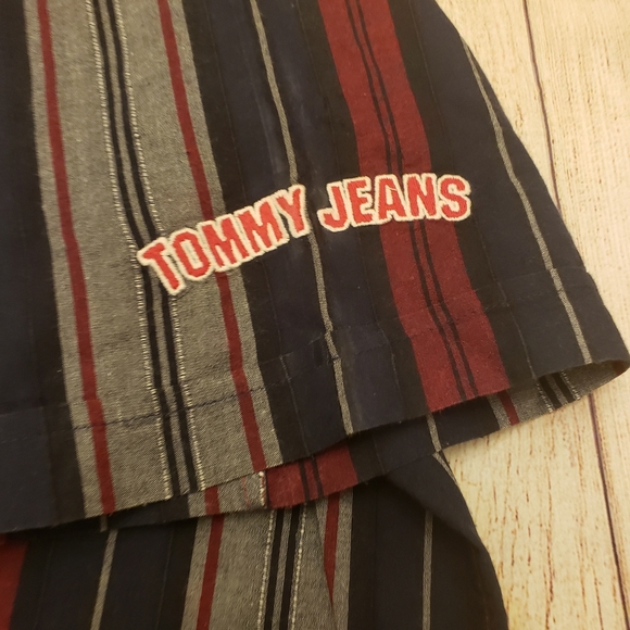 Vintage Tommy Jeans button down shirt - Picture 4 of 8